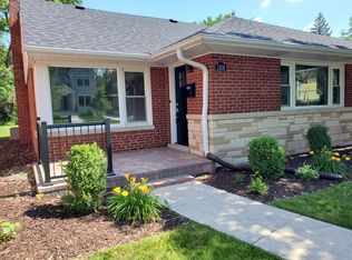 1308 Frances Pkwy, Park Ridge, IL 60068