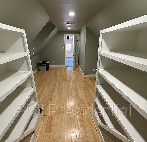 15900 Beach Rd — Photo 11