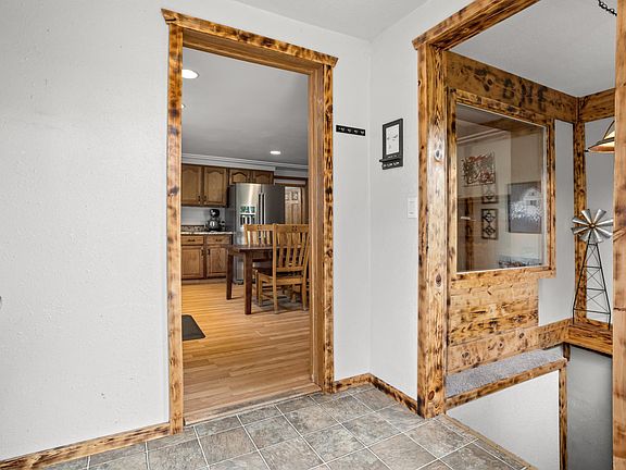 2nd image of 202 Park St