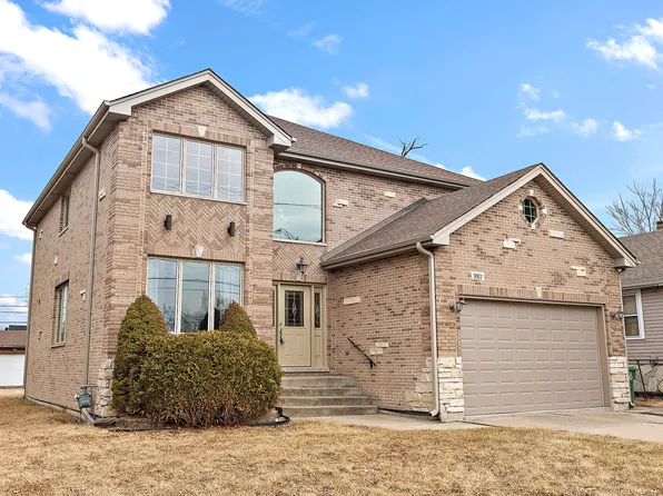 9811 Melvina Ave, Oak Lawn, IL 60453