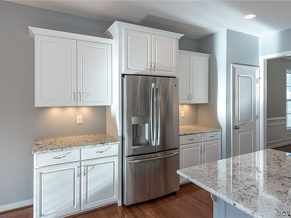 5th image of 7058 Washbrook Terrace Gln