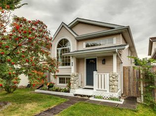 99 Mount Allan Cir N, Calgary, AB T2Z 2S4