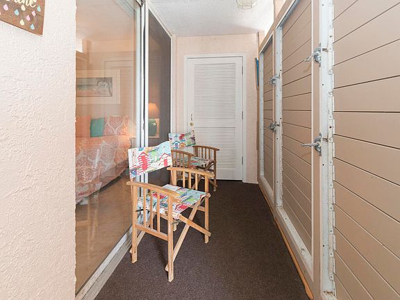 3rd image of 480 Gulf Shore Dr Unit 307