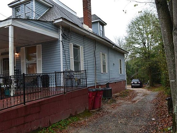 2nd image of 251 Ward St