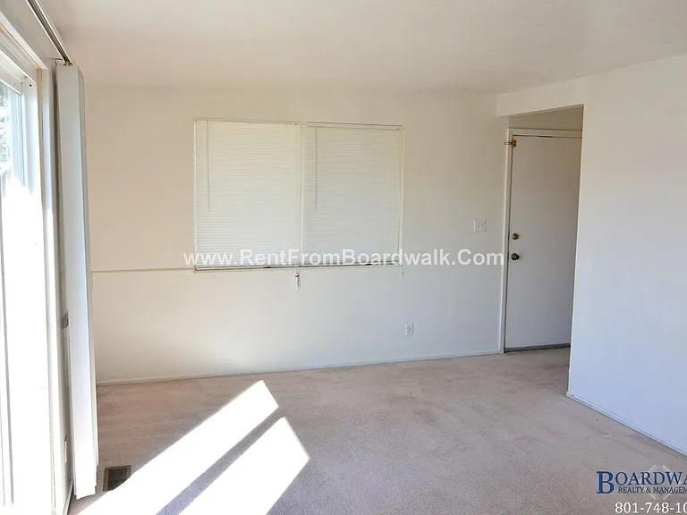 4637 W Harman Dr #2 — Photo 6