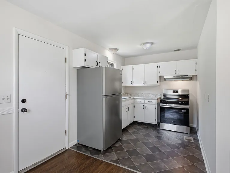 713 Elissa Dr — Photo 13