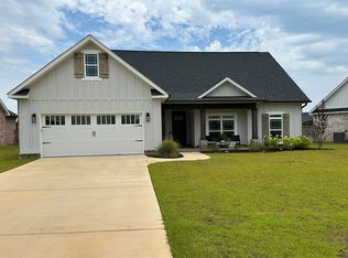 120 Field View Ln, Kathleen, GA 31047