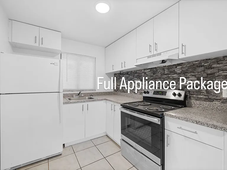 2611 NW 56th Ave #100 — Photo 3