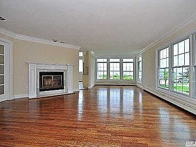1st image of 32 Mohring Bay Ct