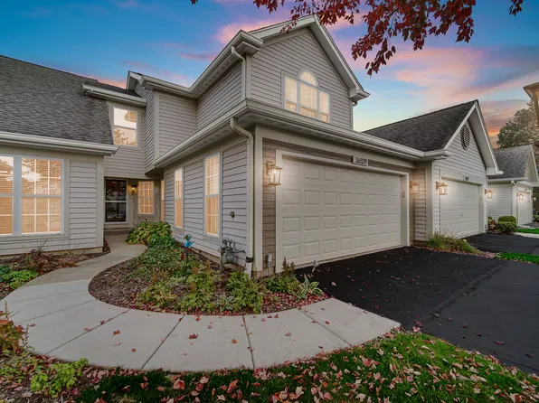 36129 N Springbrook Ln, Gurnee, IL 60031