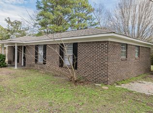 102 Betty St, Clanton, AL 35045