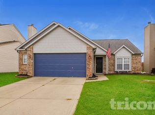 3247 Creekshore Dr, Indianapolis, IN 46268