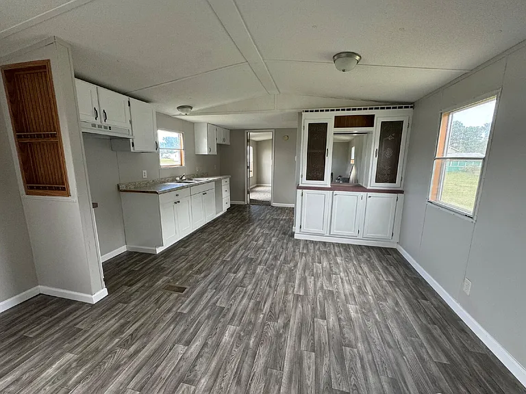 406 Little Dove Rd — Photo 4