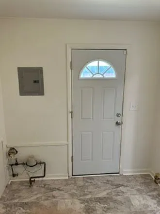Utility room side door_1.3