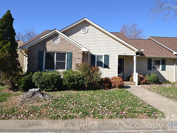 2nd image of 413 Hidden Creek Cir