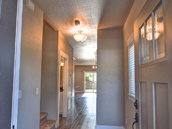 4th image of 1645 Margaret St Unit A