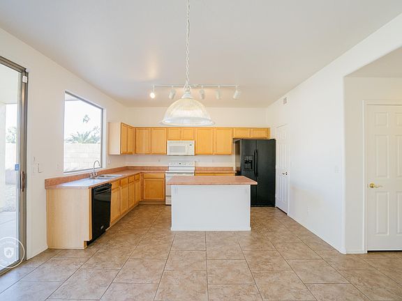 5th image of 11520 W Cottonwood Ln