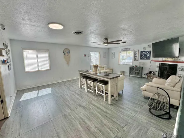 411 S 21st Ave, Yuma, AZ 85364