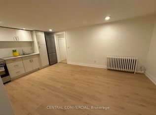 38 Fairfield Rd N #BASEMENT, Toronto, ON M4P 1T1