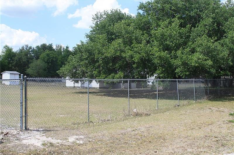 2nd image of 43 Pinewood Dr