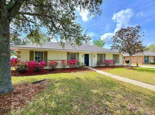 10230 Azrok Ave, Baton Rouge, LA 70809