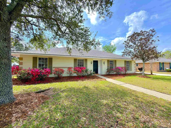 10230 Azrok Ave, Baton Rouge, LA 70809