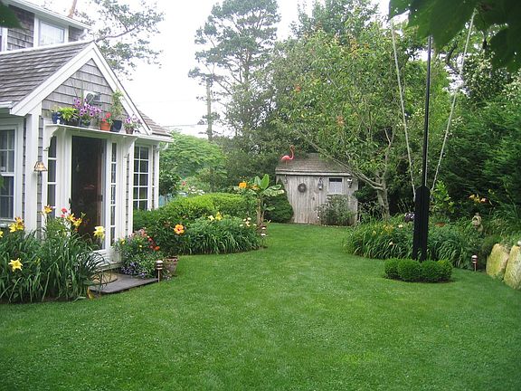 15 Bay Lane