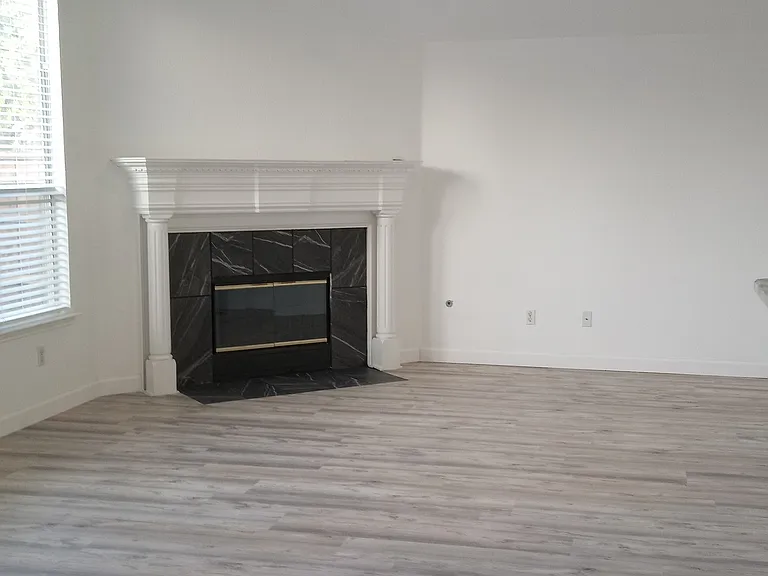 3513 Kimble Dr — Photo 10