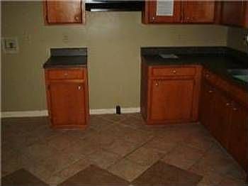 1st image of 4124 Premier Dr