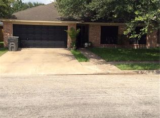 212 Ridge Dr, Victoria, TX 77904