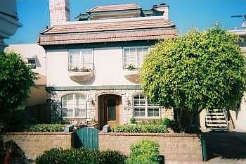 1st image of 820 Coronado Ct