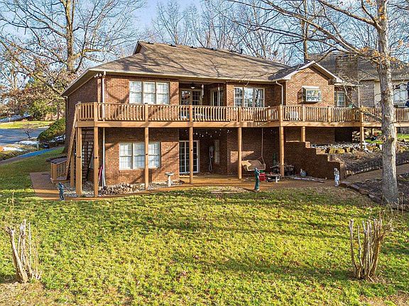 2nd image of 145 Forest View Cv