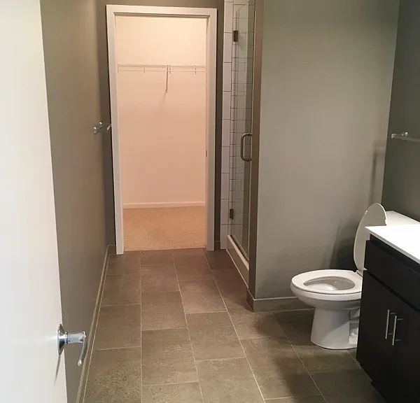 Laguna Apartments — Photo 19
