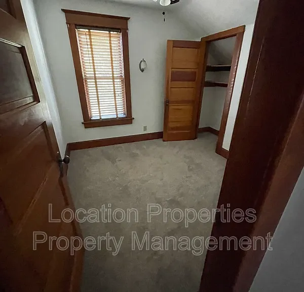 437 Ohio St — Photo 3