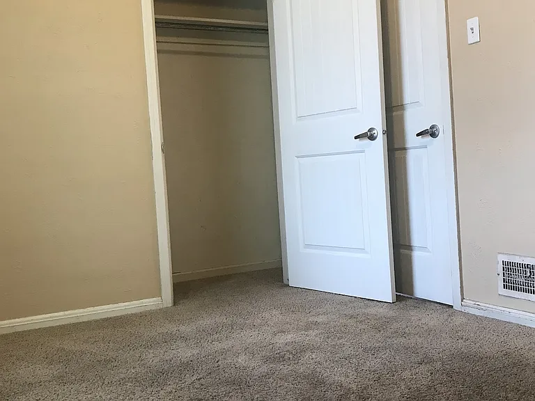 185 N 200 W #ENTIRE — Photo 26