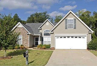 5th image of 11 Montreat Ln
