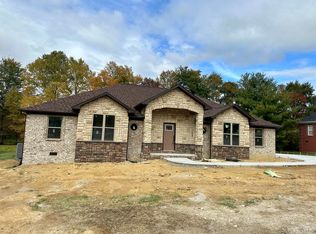 226 Deerfoot Dr, London, KY 40741