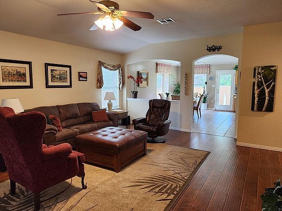 4th image of 4100 Natural Bridge Ct
