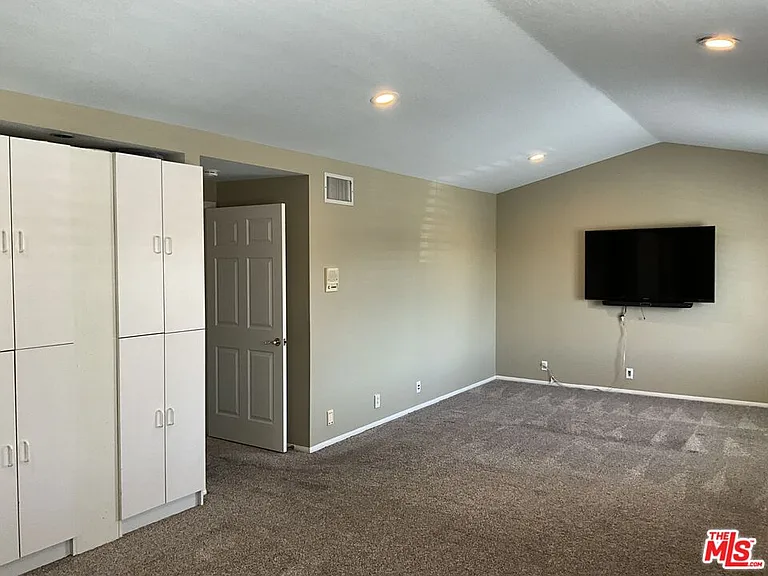 5440 Avenida El Cid — Photo 13