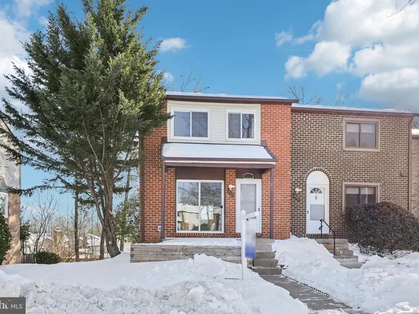 500 Giles Pl, Sterling, VA 20164