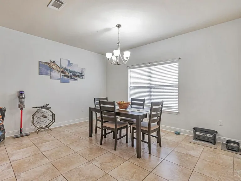 5811 Rustic Ridge Cir — Photo 5