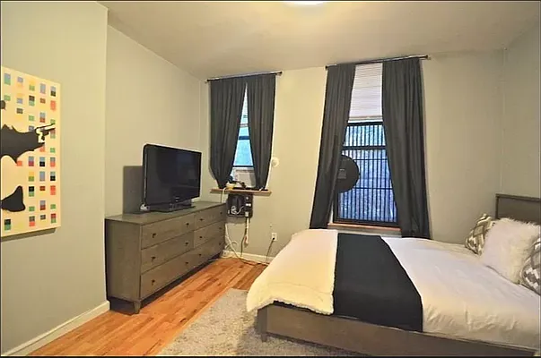 Rented by Gotham City Realty Group | media 11