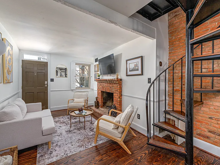 23 E Wheeling St — Photo 4