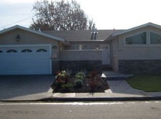 7300 Prince Dr, Dublin, CA 94568