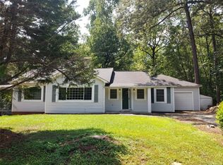 2715 Upper River Rd, Tallassee, AL 36078