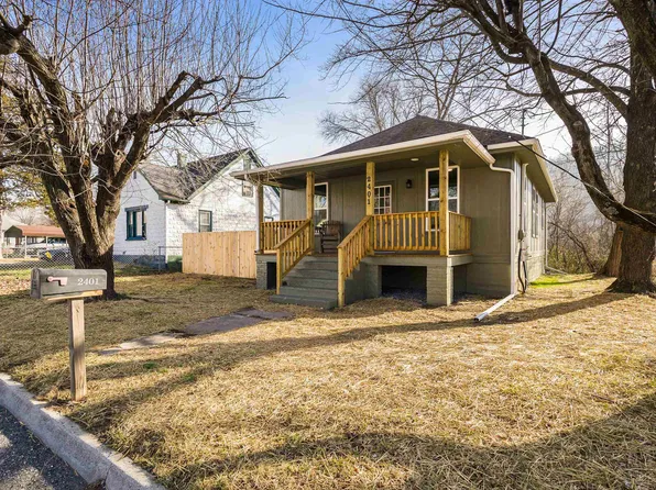 2401 Grafton St, Clifton Forge, VA 24422