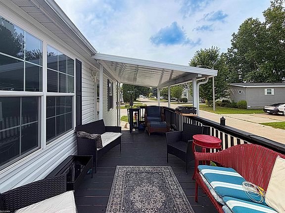 5th image of 50214 Ambleside Ct