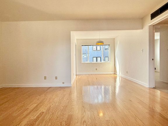3rd image of 279 Lee St #16