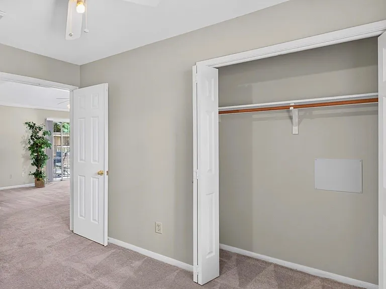4415 Echo Falls Dr — Photo 10