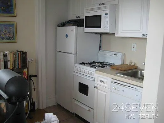 Rented by 24 7 NYC Realty Inc. | media 7